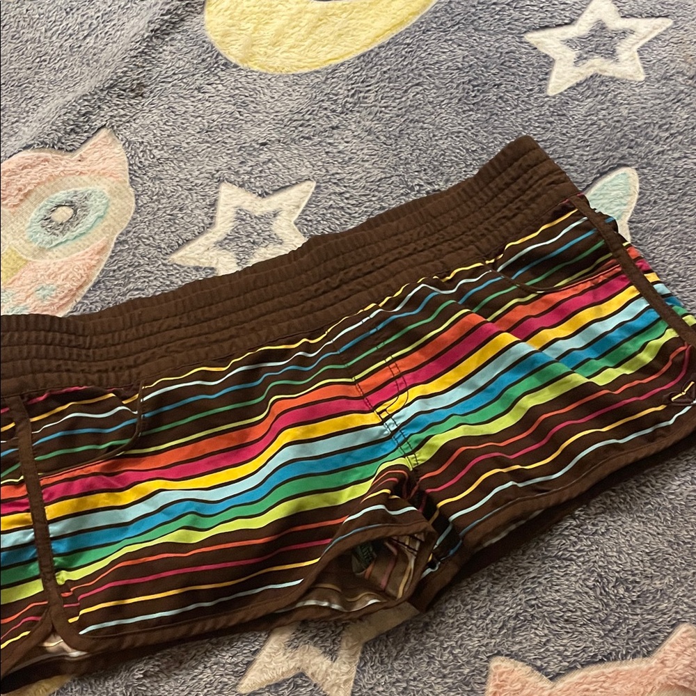 Roxy Multicolor Striped Women's Shorts (Bin B) - Picture 1 of 2